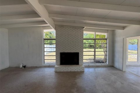Villa ou maison à vendre à Saint Petersburg, Floride: 3 chambres, 170.85 m2 № 1681065 - photo 12