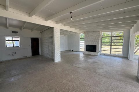 Villa ou maison à vendre à Saint Petersburg, Floride: 3 chambres, 170.85 m2 № 1681065 - photo 23