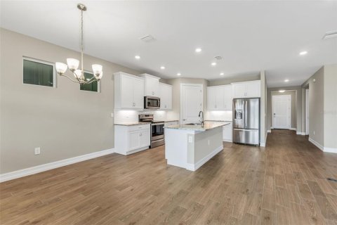 Casa en venta en Port Charlotte, Florida, 4 dormitorios, 188.78 m2 № 1914185 - foto 9