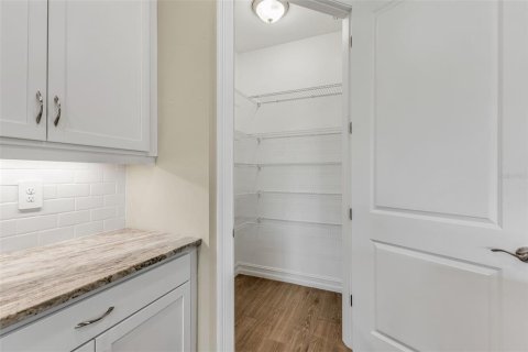 Casa en venta en Port Charlotte, Florida, 4 dormitorios, 188.78 m2 № 1914185 - foto 7