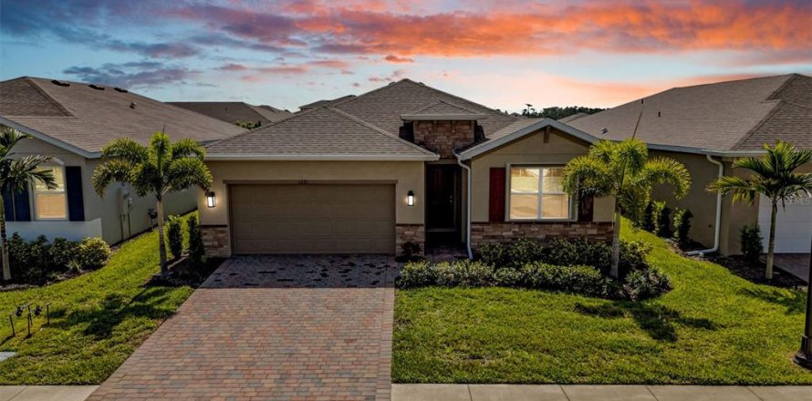 Casa en Port Charlotte, Florida 4 dormitorios, 188.78 m2 № 1914185