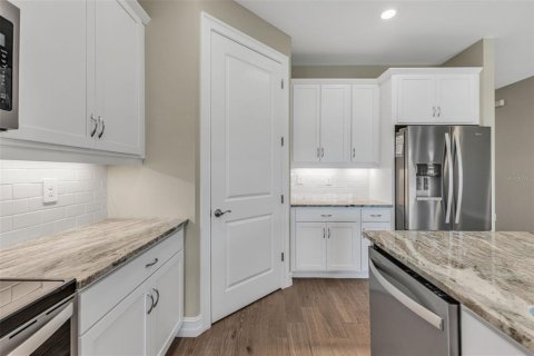 Casa en venta en Port Charlotte, Florida, 4 dormitorios, 188.78 m2 № 1914185 - foto 6