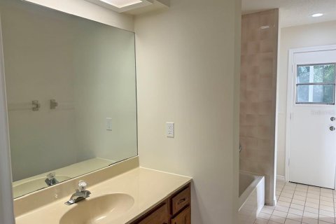 House in Longwood, Florida 4 bedrooms, 224.73 sq.m. № 1761414 - photo 11