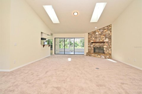 House in Longwood, Florida 4 bedrooms, 224.73 sq.m. № 1761414 - photo 2