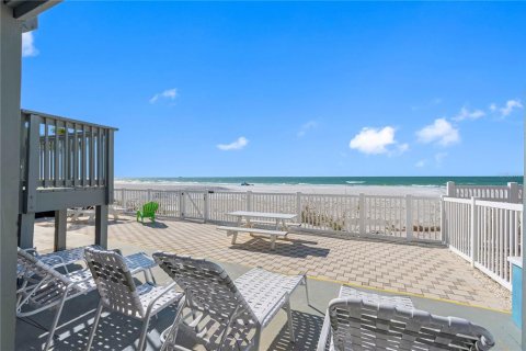 Condo in Indian Rocks Beach, Florida, 2 bedrooms  № 2094057 - photo 8