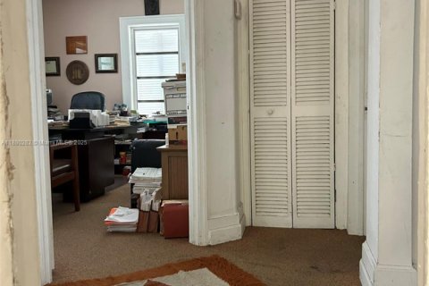 Immobilier commercial à vendre à Miami, Floride № 1929041 - photo 9