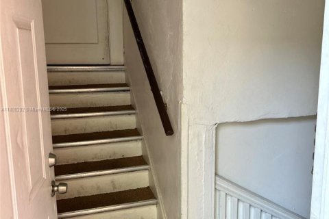 Immobilier commercial à vendre à Miami, Floride № 1929041 - photo 8