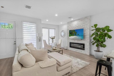 Adosado en venta en Homestead, Florida, 3 dormitorios, 156.63 m2 № 1877832 - foto 5