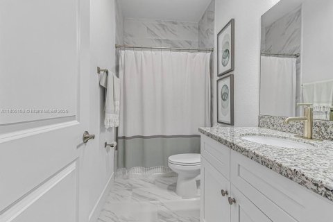 Adosado en venta en Homestead, Florida, 3 dormitorios, 156.63 m2 № 1877832 - foto 17