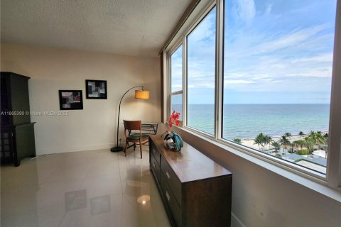 Copropriété à louer à Hollywood, Floride: 1 chambre, 85.47 m2 № 1892933 - photo 7