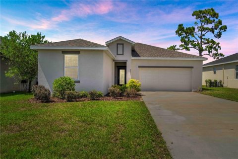 House in Brooksville, Florida 3 bedrooms, 144 sq.m. № 1844806 - photo 2