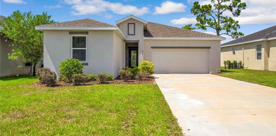 House in Brooksville, Florida 3 bedrooms, 144 sq.m. № 1844806