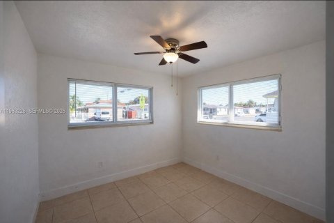 Appartement à louer à Miami, Floride: 1 chambre № 2025757 - photo 5