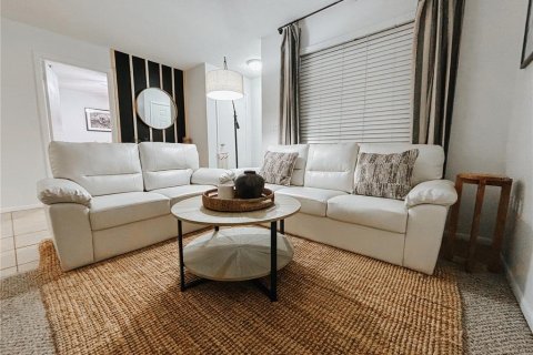 Condo in Daytona Beach, Florida, 2 bedrooms  № 2226134 - photo 14