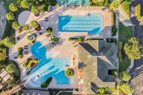 Villa ou maison à vendre à Davenport, Floride: 4 chambres, 213.68 m2 № 1732834 - photo 5
