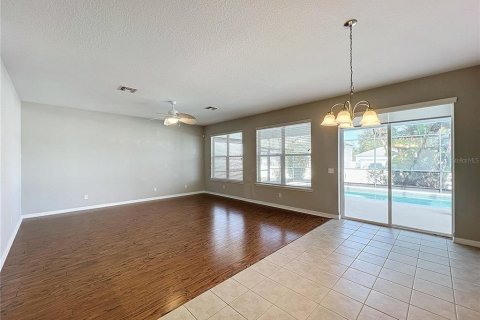 Villa ou maison à vendre à Davenport, Floride: 4 chambres, 213.68 m2 № 1732834 - photo 16