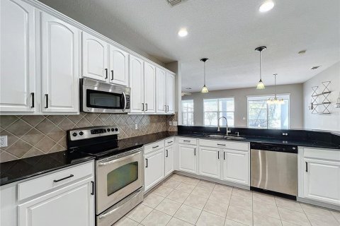 Villa ou maison à vendre à Davenport, Floride: 4 chambres, 213.68 m2 № 1732834 - photo 11