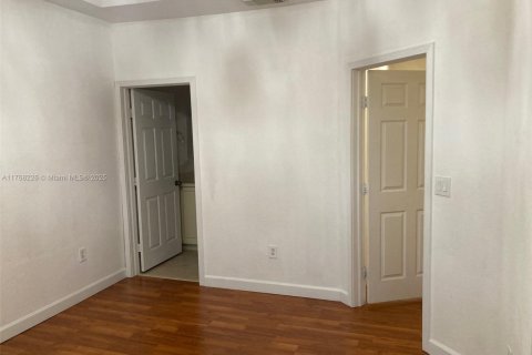 Купить кондоминиум в Дорал, Флорида 2 спальни, 123.37м2, № 1740147 - фото 17