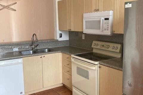 Купить кондоминиум в Дорал, Флорида 2 спальни, 123.37м2, № 1740147 - фото 5