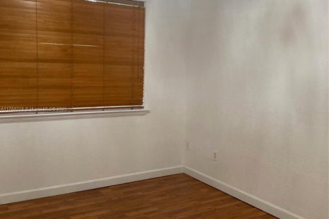 Купить кондоминиум в Дорал, Флорида 2 спальни, 123.37м2, № 1740147 - фото 14