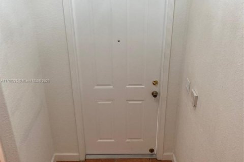Купить кондоминиум в Дорал, Флорида 2 спальни, 123.37м2, № 1740147 - фото 9