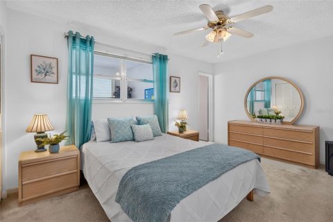 Copropriété à louer à Gulfport, Floride: 2 chambres, 104.05 m2 № 2387461 - photo 12