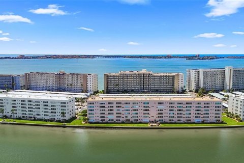 Copropriété à louer à Gulfport, Floride: 2 chambres, 104.05 m2 № 2387461 - photo 27