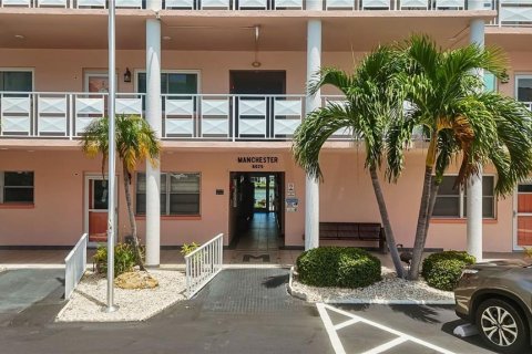 Copropriété à louer à Gulfport, Floride: 2 chambres, 104.05 m2 № 2387461 - photo 18