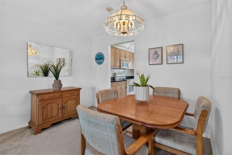 Copropriété à louer à Gulfport, Floride: 2 chambres, 104.05 m2 № 2387461 - photo 5