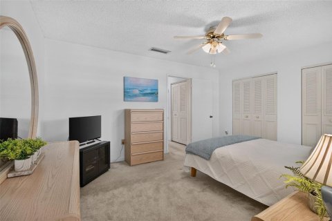 Copropriété à louer à Gulfport, Floride: 2 chambres, 104.05 m2 № 2387461 - photo 13