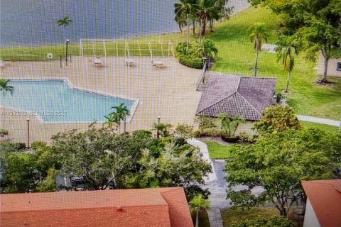 Купить кондоминиум в Пемброк-Пайнс, Флорида 2 спальни, 131.64м2, № 2023578 - фото 18