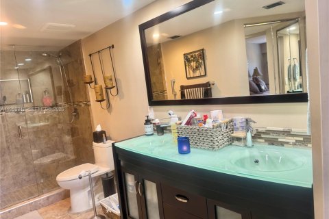 Купить кондоминиум в Пемброк-Пайнс, Флорида 2 спальни, 131.64м2, № 2023578 - фото 7