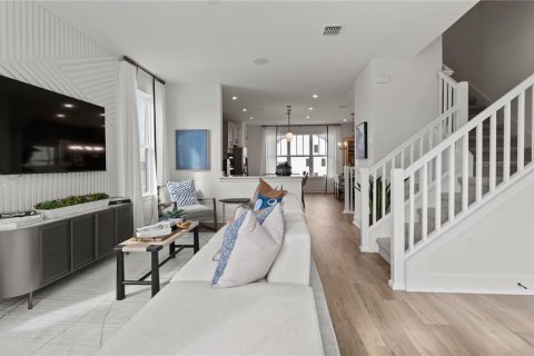 Townhouse in Winter Garden, Florida 3 bedrooms, 174.75 sq.m. № 2201736 - photo 25