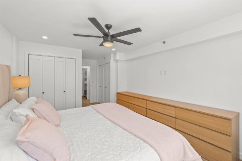 Condo in Highland Beach, Florida, 2 bedrooms  № 2382530 - photo 18