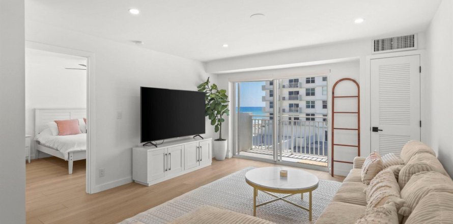 Condo in Highland Beach, Florida, 2 bedrooms  № 2382530