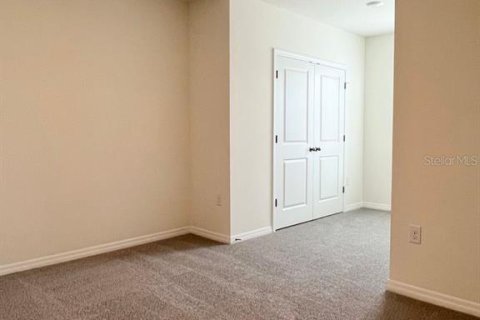 Townhouse in Wildwood, Florida 3 bedrooms, 156.82 sq.m. № 2231824 - photo 20