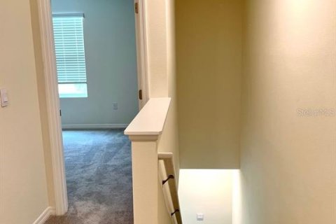 Townhouse in Wildwood, Florida 3 bedrooms, 156.82 sq.m. № 2231824 - photo 11