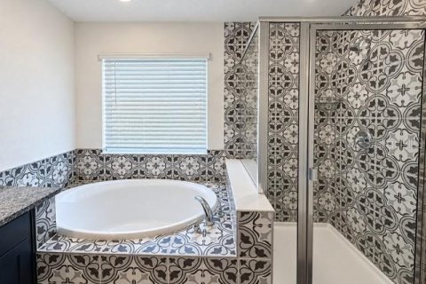 Villa ou maison à vendre à Kissimmee, Floride: 4 chambres, 256.78 m2 № 2356197 - photo 17