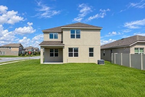 Villa ou maison à vendre à Kissimmee, Floride: 4 chambres, 256.78 m2 № 2356197 - photo 4