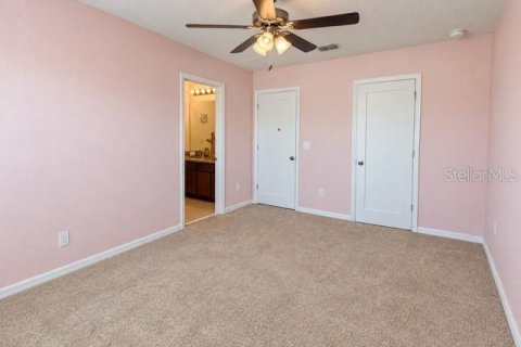 Villa ou maison à vendre à Kissimmee, Floride: 4 chambres, 256.78 m2 № 2356197 - photo 20