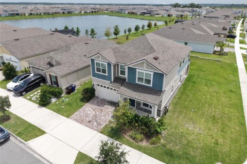 Villa ou maison à vendre à Kissimmee, Floride: 4 chambres, 256.78 m2 № 2356197 - photo 25