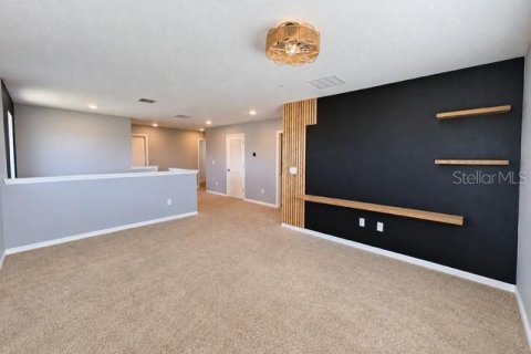 Villa ou maison à vendre à Kissimmee, Floride: 4 chambres, 256.78 m2 № 2356197 - photo 12