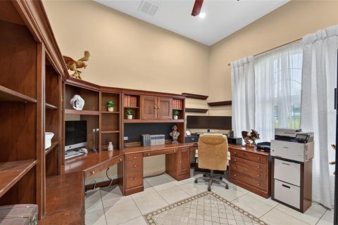 Villa ou maison à vendre à Valrico, Floride: 4 chambres, 351.54 m2 № 2430909 - photo 6