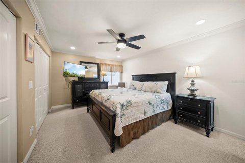 Condo in Sarasota, Florida, 2 bedrooms  № 2123164 - photo 13