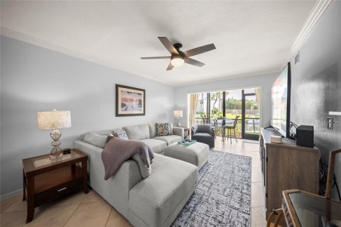 Condo in Sarasota, Florida, 2 bedrooms  № 2123164 - photo 10