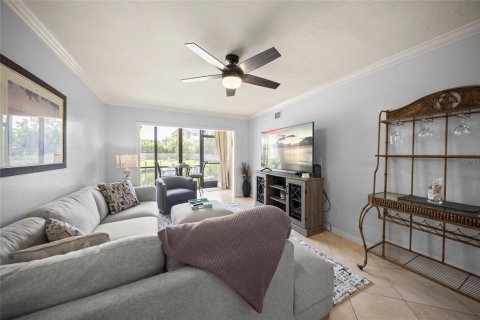 Condo in Sarasota, Florida, 2 bedrooms  № 2123164 - photo 11