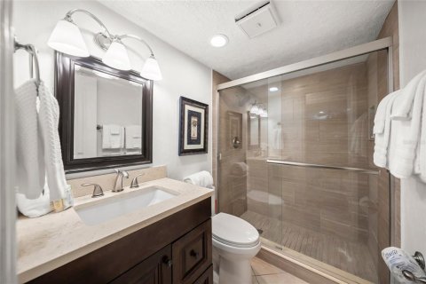 Condo in Sarasota, Florida, 2 bedrooms  № 2123164 - photo 16