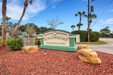 Casa en venta en Sarasota, Florida, 2 dormitorios, 111.02 m2 № 2384230 - foto 10