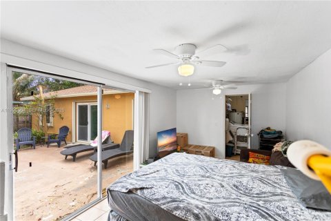 House in North Lauderdale, Florida 3 bedrooms, 149.76 sq.m. № 2058737 - photo 29