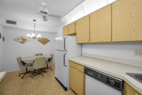 Copropriété à vendre à Tarpon Springs, Floride: 2 chambres, 96.71 m2 № 1917239 - photo 16